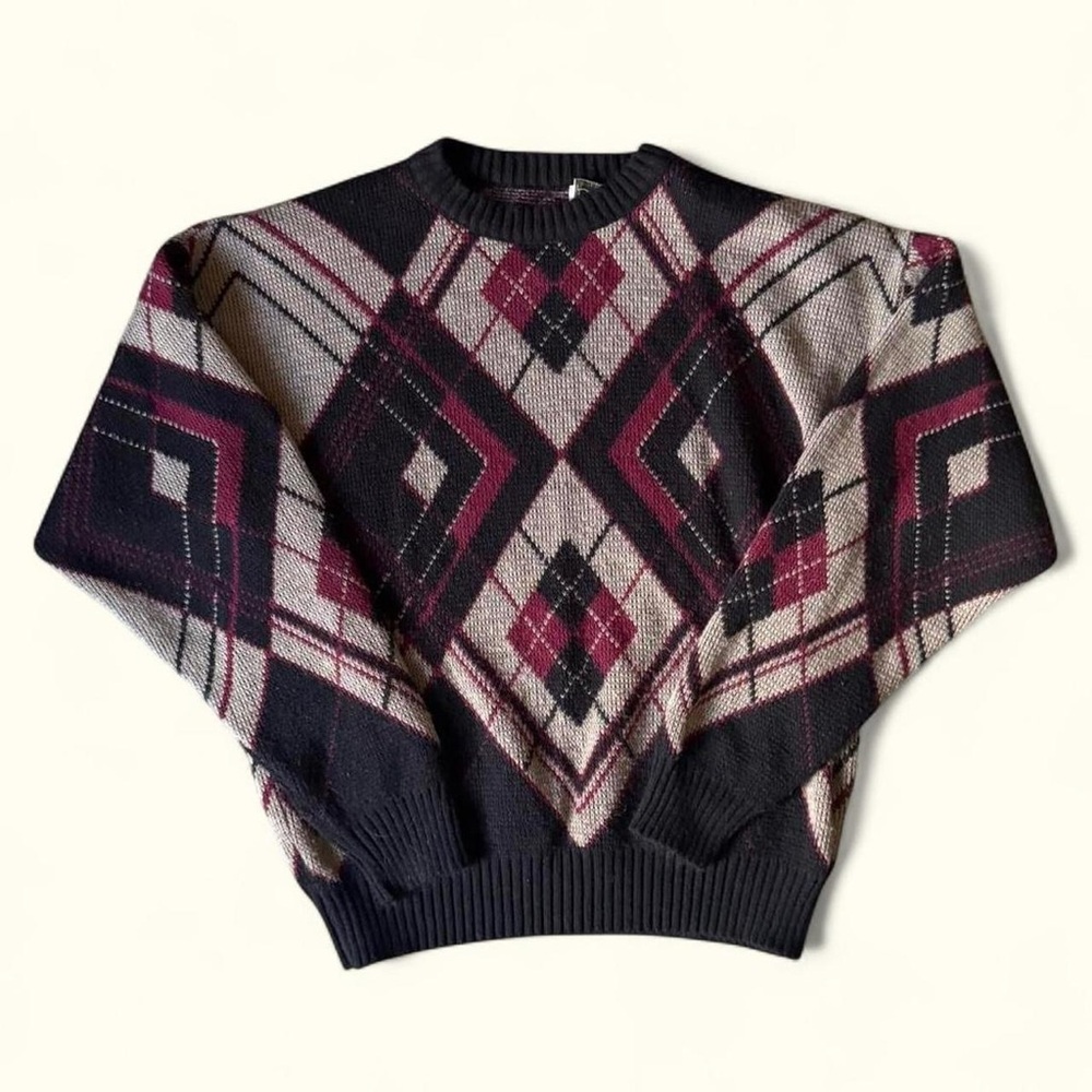 London Fog Crewneck Sweater - Black and Red Geometric